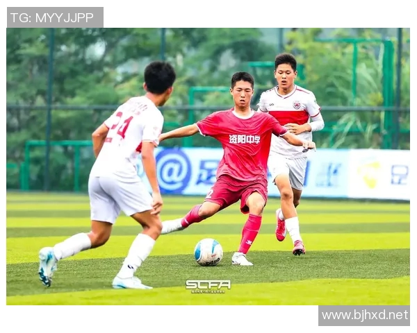 中国足球明星国脚的崛起与挑战：他们如何塑造未来足球的辉煌篇章